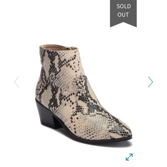 Steve Madden Shoes - Steve Madden Snake Bootie 💫